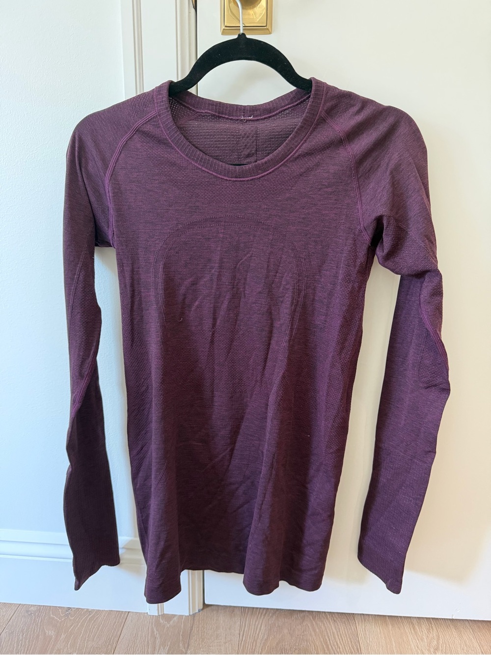 lululemon long sleeve swiftly running top sz 6